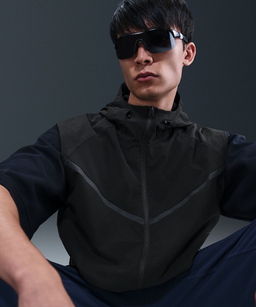 NIKE（ナイキ）の「NIKE AS M NK TCH ERGO VEST HV0983-010（ブルゾン・メンズ・カーキ/ブラック・M/L）」の15枚目の写真