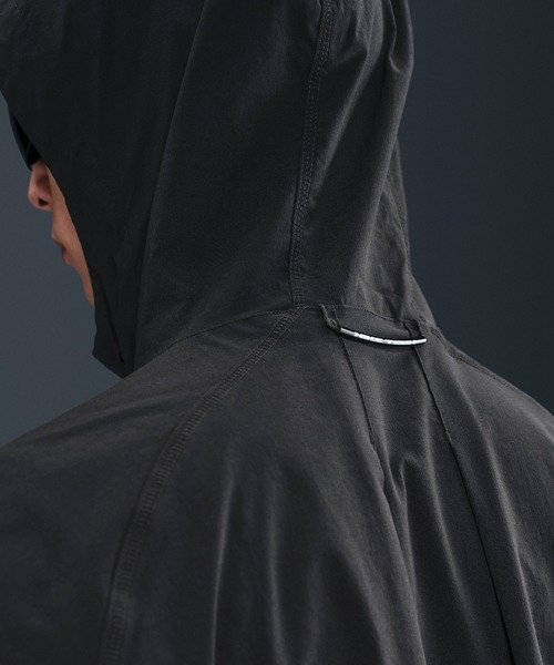NIKE（ナイキ）の「NIKE AS M NK TCH ERGO VEST HV0983-010（ブルゾン・メンズ・カーキ/ブラック・M/L）」の16枚目の写真