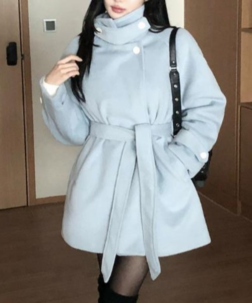 semplice(センプリチェ)の「ショートコート(その他アウター・レディース・ライトブルー/アイボリー・F)」の7枚目の写真