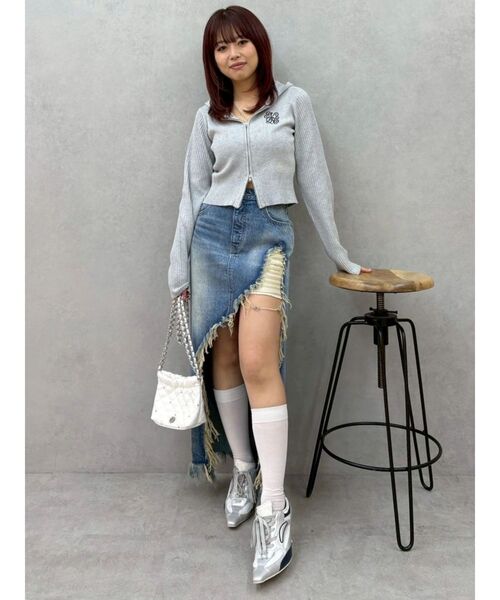 EVRIS（エヴリス）の「ポインテッドスニーカーヒール（パンプス・レディース・シルバー/ブラック/ピンク・MEDIUM/LARGE/SMALL）」の20枚目の写真