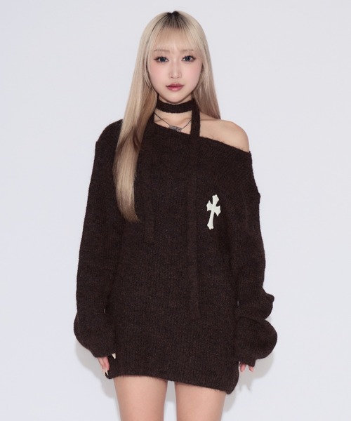 tinkerend(ティンカーエンド)の「Neck String Cross Off-shoulder Knit Dress / ネックストリングクロスオフショルダーニットワンピース(ニット/セーター・レディース・ブラウン・FREE)」の9枚目の写真