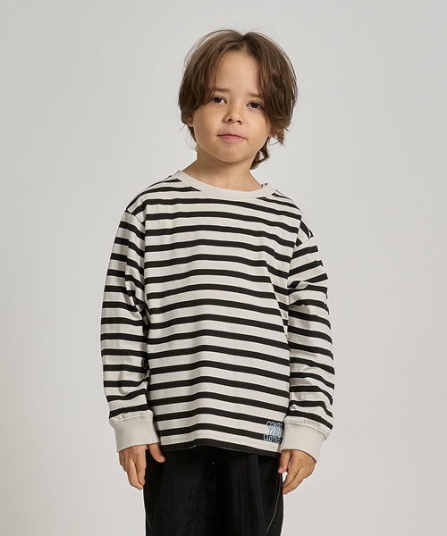 b・ROOM（ビールーム）の「【防汚・速乾・型崩れしない】【ムテキT】変形切り替えアソートプリント総柄Ｔシャツ（Tシャツ/カットソー・キッズ・ネイビー/ブラック/ターコイズブルー/トップグレー/レンガ/グリーン系その他/マルチ・120cm/110cm/130cm/140cm/150cm/100cm）」の7枚目の写真