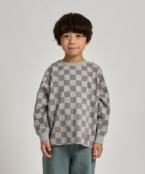 b・ROOM（ビールーム）の「【防汚・速乾・型崩れしない】【ムテキT】変形切り替えアソートプリント総柄Ｔシャツ（Tシャツ/カットソー・キッズ・ネイビー/ブラック/ターコイズブルー/トップグレー/レンガ/グリーン系その他/マルチ・120cm/110cm/130cm/140cm/150cm/100cm）」の2枚目の写真