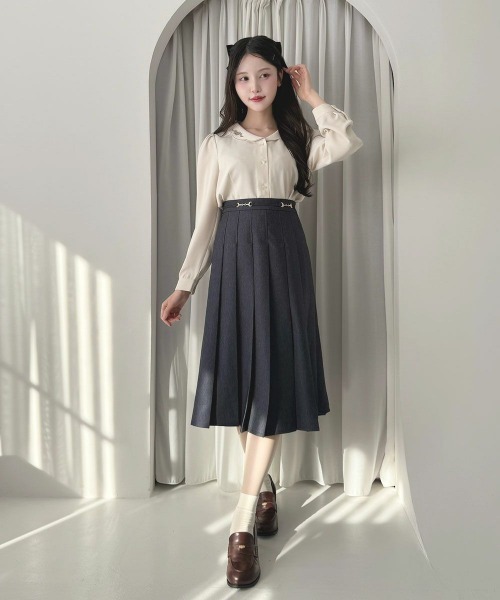 an another angelus（アンアナザーアンジェラス）の「ビット使いデニムライクプリーツスカート/fint フィント（デニムスカート・レディース・ブラック/インディゴブルー・FREE）」の7枚目の写真