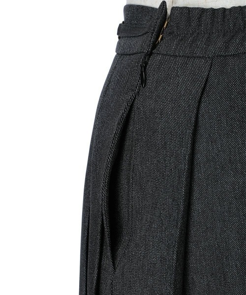 an another angelus（アンアナザーアンジェラス）の「ビット使いデニムライクプリーツスカート/fint フィント（デニムスカート・レディース・ブラック/インディゴブルー・FREE）」の20枚目の写真