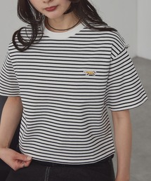 PENNEYS（ぺニーズ）の「PENNEYS ペニーズ 別注 THE FOX ロゴ ワンポイント刺繍 ショート丈 半袖Tシャツ（Tシャツ/カットソー）」