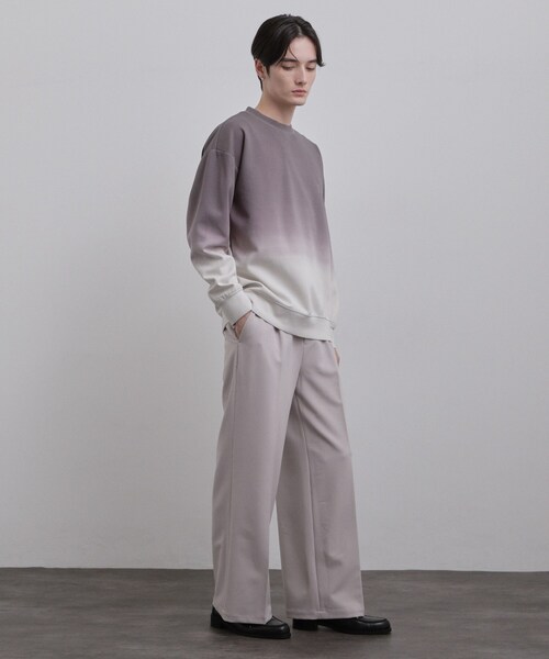 tk.TAKEO KIKUCHI（ティーケータケオキクチ）の「グラデーションスウェット（スウェット・メンズ・ライトブルー/ライトグレー/チャコールグレー・02/03）」の11枚目の写真