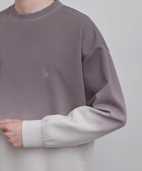 tk.TAKEO KIKUCHI（ティーケータケオキクチ）の「グラデーションスウェット（スウェット・メンズ・ライトブルー/ライトグレー/チャコールグレー・02/03）」の22枚目の写真