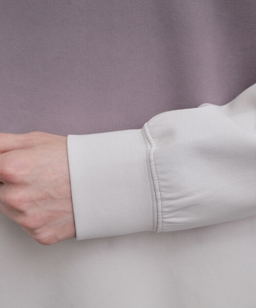 tk.TAKEO KIKUCHI（ティーケータケオキクチ）の「グラデーションスウェット（スウェット・メンズ・ライトブルー/ライトグレー/チャコールグレー・02/03）」の4枚目の写真