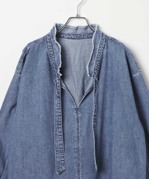 LEPSIM（レプシィム）の「デニムフリルカラーブラウス2　639119（シャツ/ブラウス・レディース・ライトブルー/ブルー・FREE）」の10枚目の写真