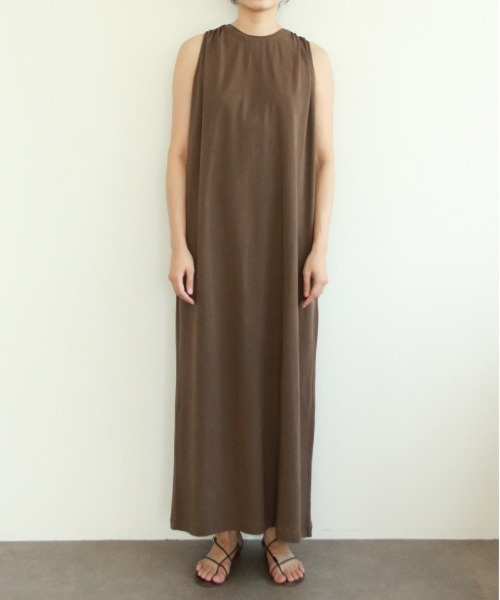 WALANCE(ワランス)の「natural dye mint jersey dress(ワンピース・レディース・ブラウン/スミクロ・FREE)」の10枚目の写真