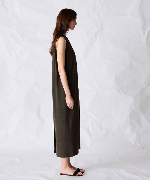 WALANCE(ワランス)の「natural dye mint jersey dress(ワンピース・レディース・ブラウン/スミクロ・FREE)」の8枚目の写真