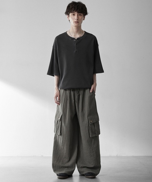 RUUBON(ルーボン)の「【RUUBON】henley neck half sleeve Tee / ヘンリーネックハーフスリーブTシャツ(Tシャツ/カットソー・メンズ・チャコールグレー/ホワイト・M/L/S)」の19枚目の写真