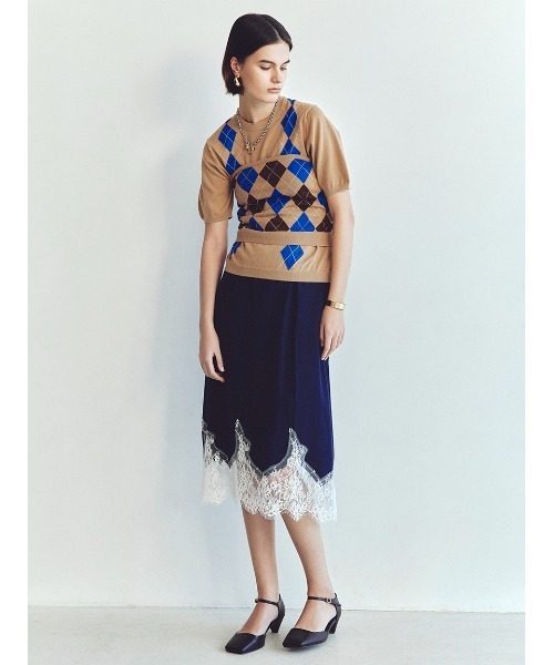 Mila Owen（ミラオーウェン）の「カーブカラーバングル（ブレスレット・レディース・レッド/ブルー/シルバー/ゴールド・F）」の5枚目の写真