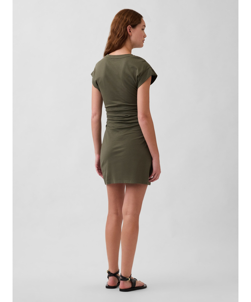 GAP（ギャップ）の「ミニGAPロゴ ルーシュ Tシャツワンピース（ワンピース・レディース・ブラック/オリーブ/ホワイト×ブラック・XXS/L/M/S/XS）」の18枚目の写真