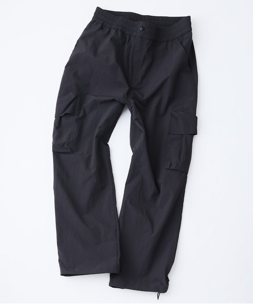 ragged mountain(ラギットマウンテン)の「【RAGGED MOUNTAIN/ラギットマウンテン】 【撥水・UVカット】TAMWORTH/タムワース ナイロン カーゴパンツ 軽量・高耐久 キャンプ・ハイキングに(カーゴパンツ・メンズ・カーキ/ブラック/ベージュ/チャコールグレー・MEDIUM/X-LARGE/LARGE)」の2枚目の写真