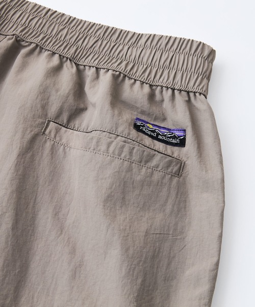 ragged mountain(ラギットマウンテン)の「【RAGGED MOUNTAIN/ラギットマウンテン】 【撥水・UVカット】TAMWORTH/タムワース ナイロン カーゴパンツ 軽量・高耐久 キャンプ・ハイキングに(カーゴパンツ・メンズ・カーキ/ブラック/ベージュ/チャコールグレー・MEDIUM/X-LARGE/LARGE)」の15枚目の写真