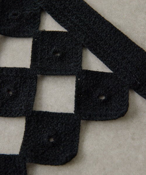 COLLAGE GALLARDAGALANTE（コラージュガリャルダガランテ）の「PAPILLONNER/クロシェラップスカーフ（バンダナ/スカーフ・レディース・オフホワイト/ブラック・FREE）」の5枚目の写真