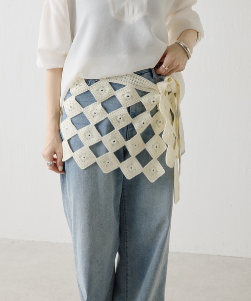 COLLAGE GALLARDAGALANTE（コラージュガリャルダガランテ）の「PAPILLONNER/クロシェラップスカーフ（バンダナ/スカーフ・レディース・オフホワイト/ブラック・FREE）」の12枚目の写真