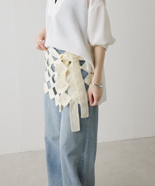 COLLAGE GALLARDAGALANTE（コラージュガリャルダガランテ）の「PAPILLONNER/クロシェラップスカーフ（バンダナ/スカーフ・レディース・オフホワイト/ブラック・FREE）」の7枚目の写真