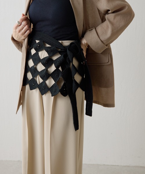 COLLAGE GALLARDAGALANTE（コラージュガリャルダガランテ）の「PAPILLONNER/クロシェラップスカーフ（バンダナ/スカーフ・レディース・オフホワイト/ブラック・FREE）」の9枚目の写真