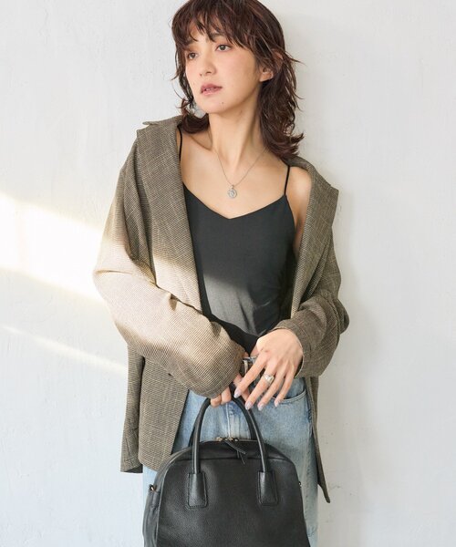 RIVE DROITE（リヴドロワ）の「予約【MYSELFbyRD（マイセルフバイリヴドロワ）】Vネックキャミソール（キャミソール・レディース・オフホワイト/ブラック・FREE）」の10枚目の写真