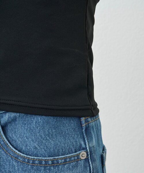 RIVE DROITE（リヴドロワ）の「予約【MYSELFbyRD（マイセルフバイリヴドロワ）】Vネックキャミソール（キャミソール・レディース・オフホワイト/ブラック・FREE）」の6枚目の写真