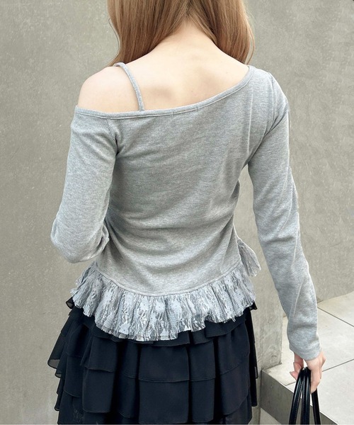 INGNI(イング)の「ワンショルレースレイヤードトップス(Tシャツ/カットソー・レディース・オフホワイト/グレー/ブラック・M)」の8枚目の写真