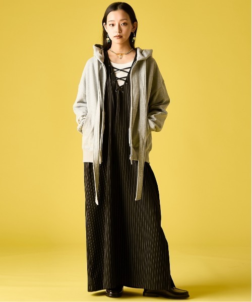 GEVS.(ジェイヴィス)の「ストライプレースアップロングワンピース<大きいサイズ有>GEVS.(ワンピース・レディース・オリーブ系/ブラック系・L/3L/LL/M/4L/5L)」の15枚目の写真