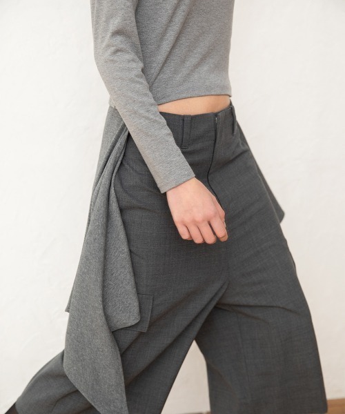 leinwande（ラインヴァンド）の「Scarf Long T-Shirt（Tシャツ/カットソー・レディース・アイボリー/グレー/ネイビー系/ブラウン・ONE SIZE）」の5枚目の写真