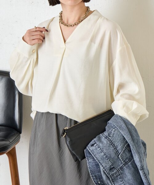 Jena espace merveilleux（ジェナ　エスパスメルヴェイユ）の「ワンタックプルオーバーシャツ（シャツ/ブラウス・レディース・ブラック/パープル/オフホワイト・FREE）」の9枚目の写真