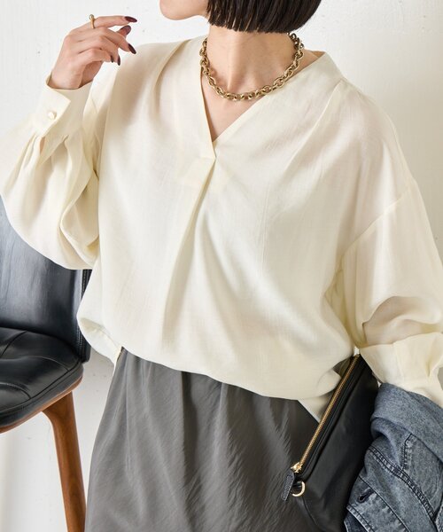 Jena espace merveilleux（ジェナ　エスパスメルヴェイユ）の「ワンタックプルオーバーシャツ（シャツ/ブラウス・レディース・ブラック/パープル/オフホワイト・FREE）」の11枚目の写真