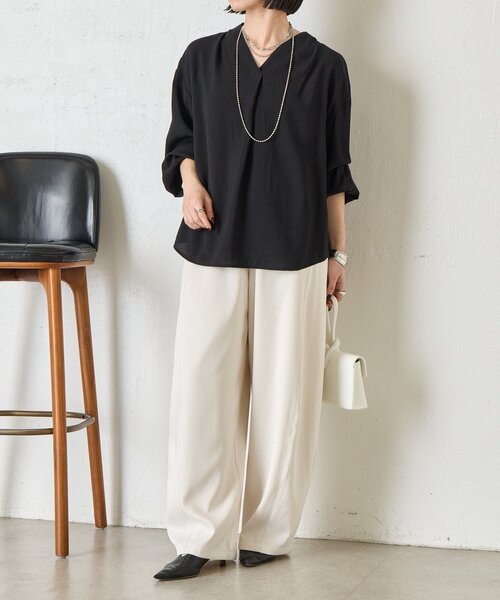 Jena espace merveilleux（ジェナ　エスパスメルヴェイユ）の「ワンタックプルオーバーシャツ（シャツ/ブラウス・レディース・ブラック/パープル/オフホワイト・FREE）」の16枚目の写真