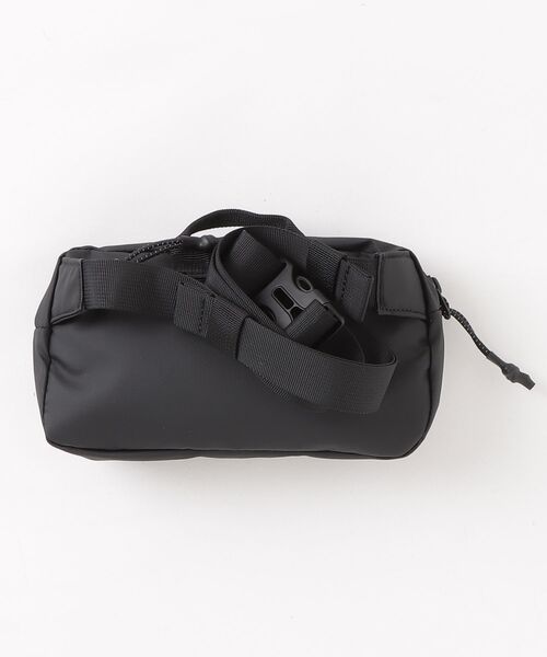 ELLIKER(エリカー)の「【ELLIKER / エリカー】Semer Sling Bag 1L / ミニショルダーバッグ(ショルダーバッグ・レディース・ブルー/カーキ/ブラック/ベージュ・FREE)」の21枚目の写真