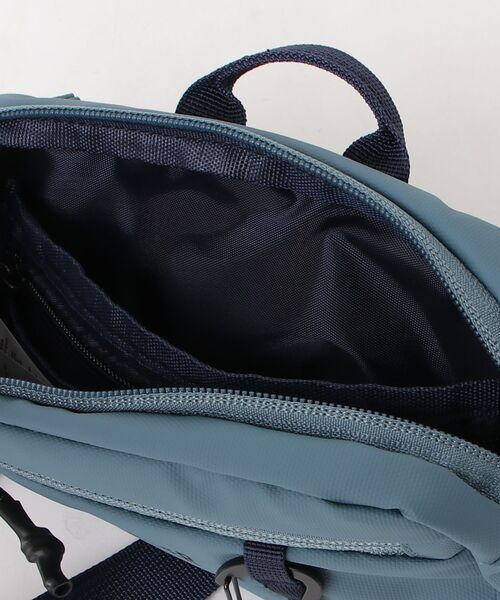 ELLIKER(エリカー)の「【ELLIKER / エリカー】Semer Sling Bag 1L / ミニショルダーバッグ(ショルダーバッグ・レディース・ブルー/カーキ/ブラック/ベージュ・FREE)」の8枚目の写真