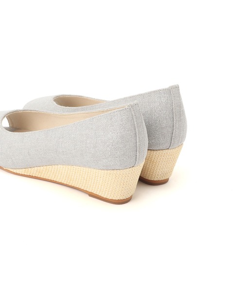 artemis by DIANA（アルテミスバイダイアナ）の「ウェッジソール　オープントゥパンプス（パンプス・レディース・ブラック/グレー/ベージュ・22.0cm/22.5cm/23.0cm/23.5cm/24.0cm/24.5cm/25.0cm）」の13枚目の写真