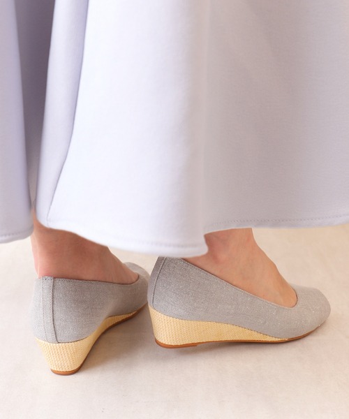 artemis by DIANA（アルテミスバイダイアナ）の「ウェッジソール　オープントゥパンプス（パンプス・レディース・ブラック/グレー/ベージュ・22.0cm/22.5cm/23.0cm/23.5cm/24.0cm/24.5cm/25.0cm）」の20枚目の写真
