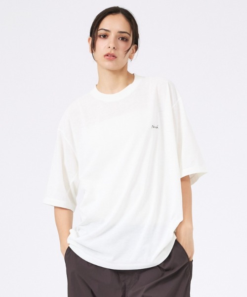 NANGA(ナンガ)の「【NANGA/ナンガ 】DRY MIX PIVOT SLEEVE TEE/ ロゴプリント Tシャツ/ユニセックス/1M145A(Tシャツ/カットソー・メンズ・レッド系その他/ブラック/ホワイト・XL/L/M)」の1枚目の写真