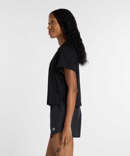 NEW BALANCE(ニューバランス)の「インフィニティプロペルTシャツ(Tシャツ/カットソー・レディース・ホワイト/ブラック・MEDIUM/LARGE/SMALL)」の8枚目の写真