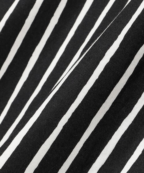 marimekko(マリメッコ)の「marimekko / Jokapoika シャツ(シャツ/ブラウス・レディース・その他/ブラック・LARGE/MEDIUM)」の5枚目の写真