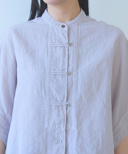 yuni(ユニ )の「強撚CottonLinen 近江晒short blouse(シャツ/ブラウス・レディース・カーキ/パープル/チャコールグレー/レッド・FREE)」の22枚目の写真