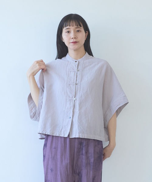 yuni(ユニ )の「強撚CottonLinen 近江晒short blouse(シャツ/ブラウス・レディース・カーキ/パープル/チャコールグレー/レッド・FREE)」の16枚目の写真