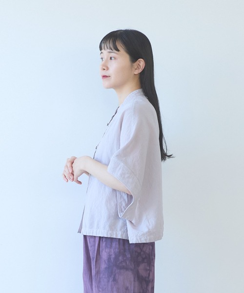 yuni(ユニ )の「強撚CottonLinen 近江晒short blouse(シャツ/ブラウス・レディース・カーキ/パープル/チャコールグレー/レッド・FREE)」の17枚目の写真