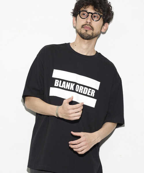 Firsthand(ファーストハンド)の「Firsthand/ファーストハンド 6オンス フロントロゴプリント クルーネックTシャツ / バックプリントTシャツ PRINT BURGER(Tシャツ/カットソー・メンズ・ホワイト/ブルーグレー/ブラック/グレー/チャコールグレー・MEDIUM/LARGE)」の1枚目の写真