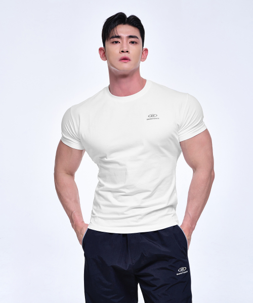 BORN TO WIN（ボーントゥウィン）の「[2 PACK] ESSENTIAL PACK MUSCLE FIT T-SHIRTS [WHITE]（Tシャツ/カットソー・メンズ・その他・1/2/3/4）」の2枚目の写真