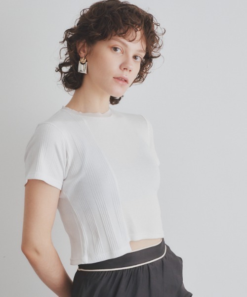 Muel Chic（ミュエルシック）の「Ease CS  イーズカットソー（Tシャツ/カットソー・レディース・スカイブルー/ピンク/ブラック/ホワイト・FREE）」の2枚目の写真