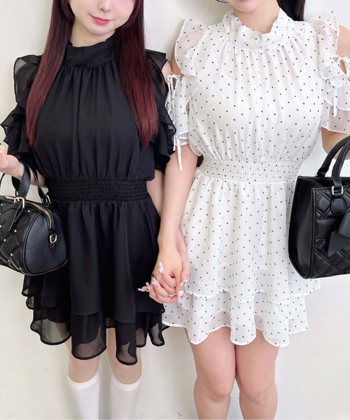 INGNI(イング)の「2Wayリボン肩あきフリルミニワンピース(ワンピース・レディース・ブラック系/ホワイト系その他3/ブラック系3/ブラック・M)」の12枚目の写真