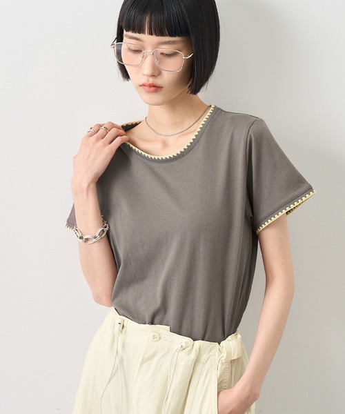 NOGLE（ノグル）の「【NOGLE/ノグル】スカラップステッチ半袖Tシャツ（Tシャツ/カットソー・レディース・チャコールグレー/ブルー/ホワイト/ブラウン/ブラック/ネイビー・FREE）」の3枚目の写真