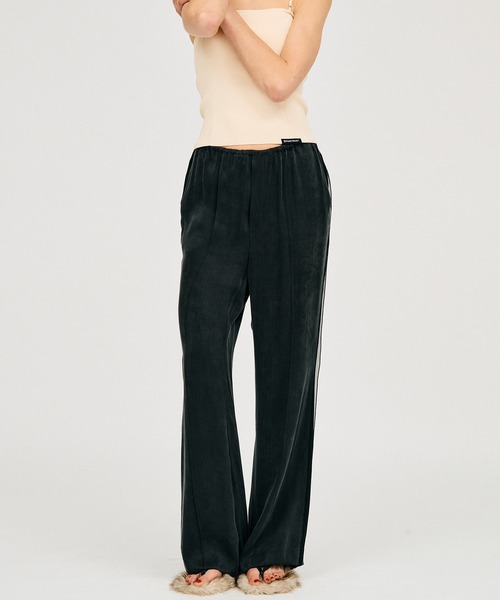 PRANK PROJECT（プランクプロジェクト）の「【2026Summer Pre-Order】サテンフレアパンツ / Satin Flare Pants（その他パンツ・レディース・ホワイト/ピンク/ブラック・36/38）」の7枚目の写真