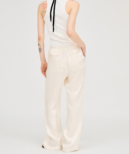 PRANK PROJECT（プランクプロジェクト）の「【2026Summer Pre-Order】サテンフレアパンツ / Satin Flare Pants（その他パンツ・レディース・ホワイト/ピンク/ブラック・36/38）」の20枚目の写真